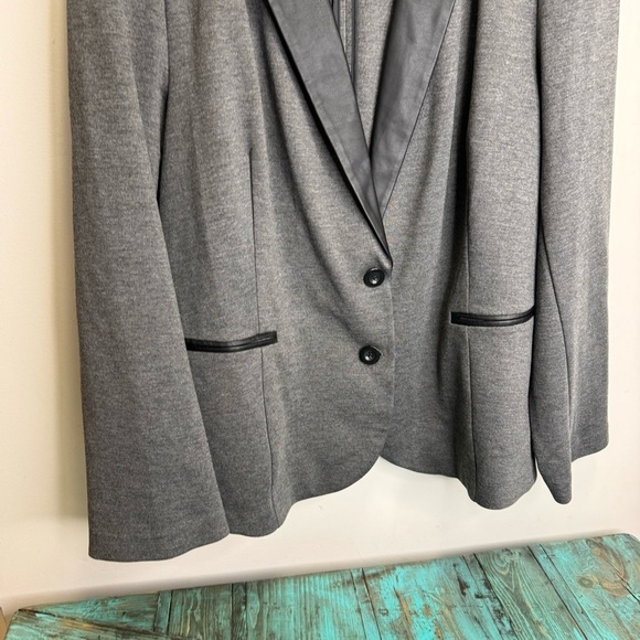 Addition Elle Michel Studio Grey Lightweight Blazer Faux Leather Detail Size 24 - Picture 4 of 11
